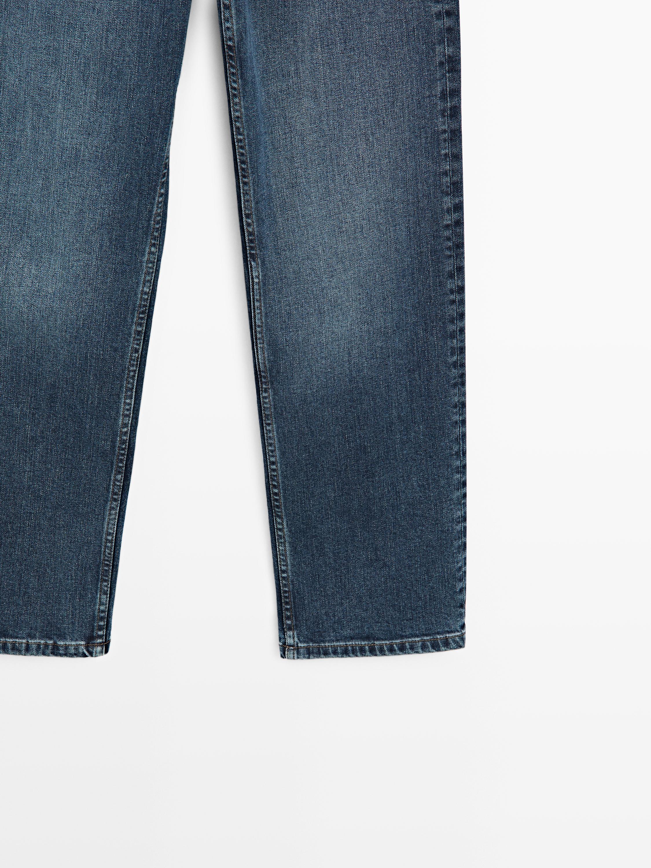 Jean straight taille moyenne